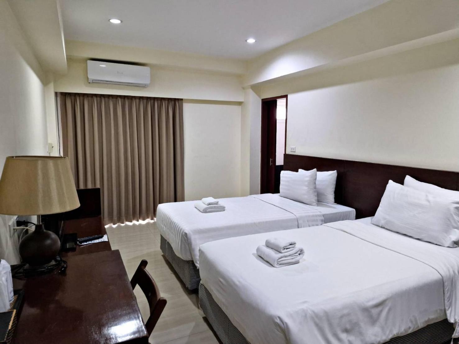 The Loft Resort Бангкок Экстерьер фото